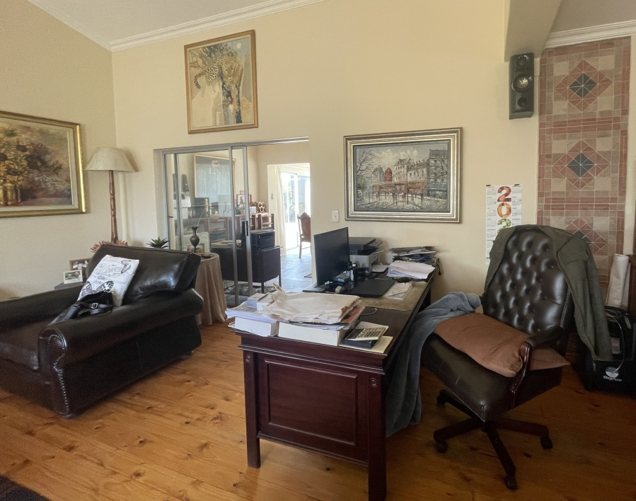 3 Bedroom Property for Sale in Country Club Western Cape